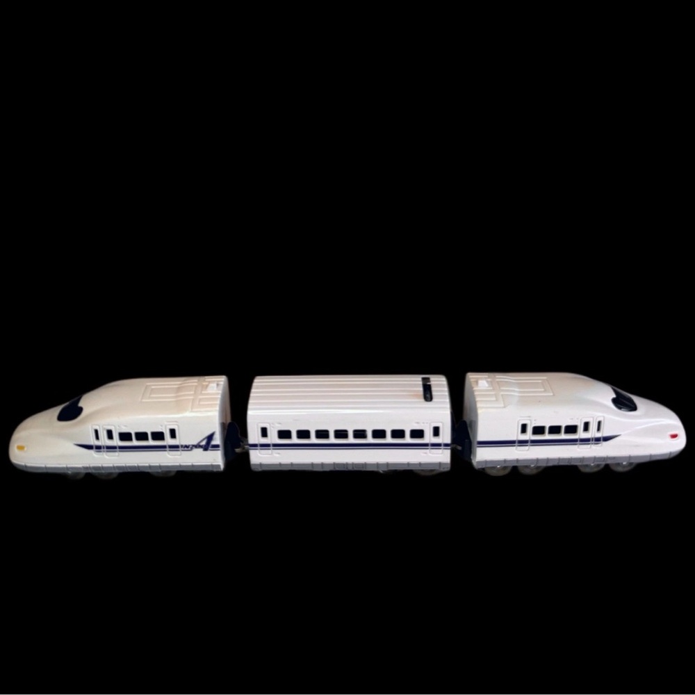 3 Piece Plastic Pull-Back-And-Go Passenger Bullet Train Toy